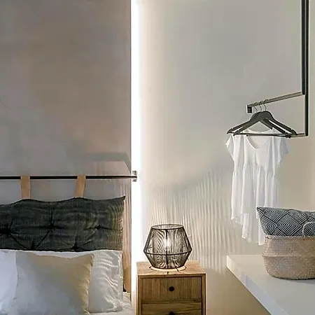 Socrates Hotel